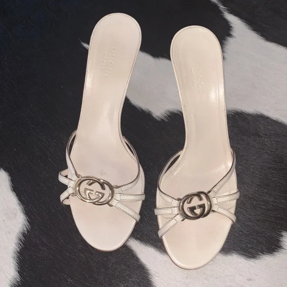GucciY2K White Slip On Monogram Medallion Peep Toe Mules 6.5